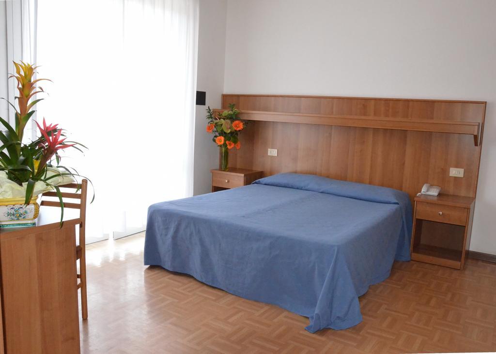 Hotel Aspe Bibione Chambre photo