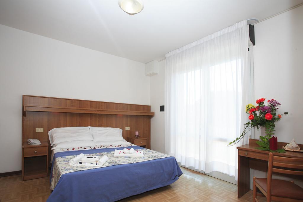 Hotel Aspe Bibione Extérieur photo